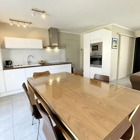 Jolie Maison Moderne A 200m Du Port De Lomener